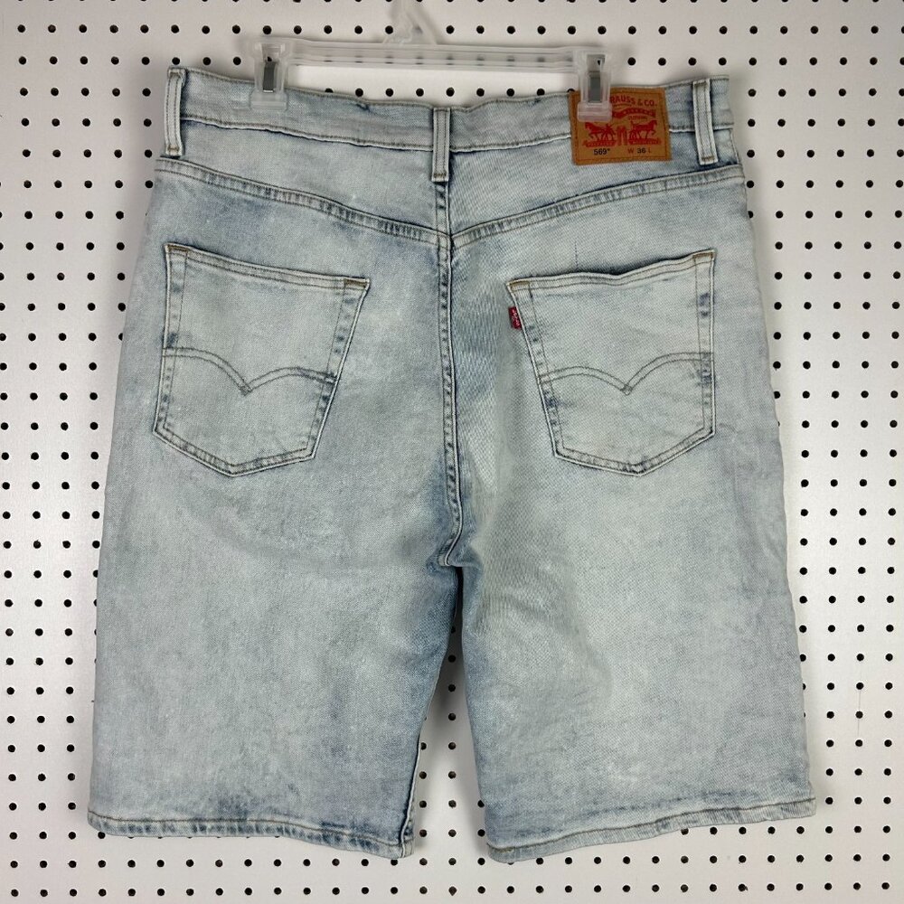 Levi's 569 Jean Shorts Size‎ 36 Light Wash Cotton Denim Stretch Modern Wide Leg